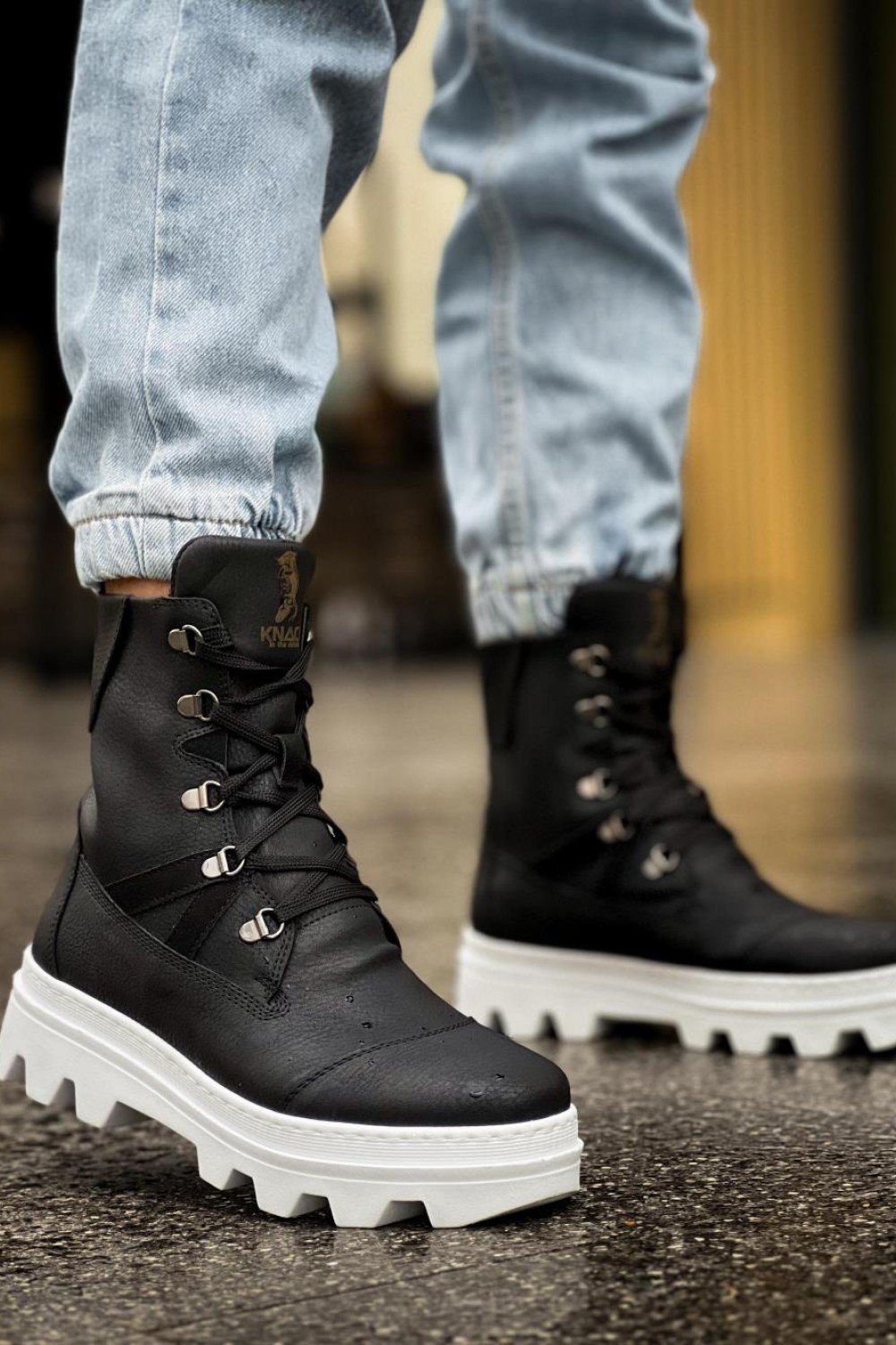 KN-B14 Knack Erkek Spor Bot Siyah (Beyaz Taban)