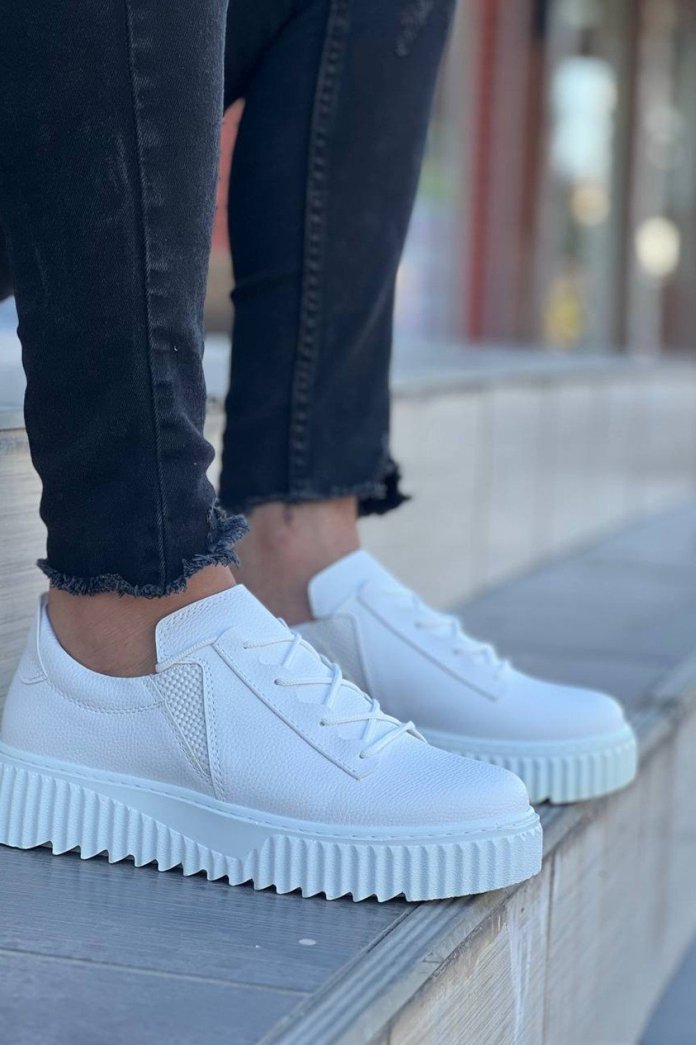 KB-X502  Kuback Beyaz Cilt Yüksek Beyaz Taban Bağcık Detaylı Lastikli Günlük Erkek Ayakkabı