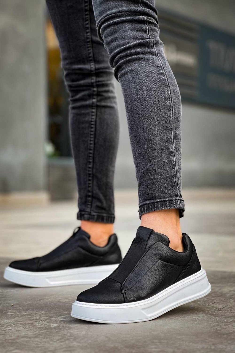 KB-007 Kuback Siyah Beyaz Yüksek Taban Tek Bant Bağcıksız Günlük Erkek Ayakkabı KB-007 Kuback Siyah Beyaz Yüksek Taban Tek Bant Bağcıksız Günlük Erkek Ayakkabı