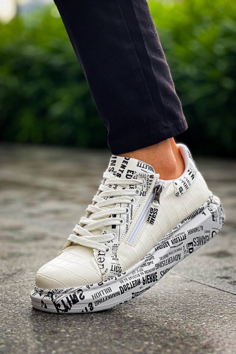 KB-02 Kuback Bağcıklı Crocodile Beyaz Gazete Günlük Erkek Ayakkabı KB-02 Kuback Bağcıklı Crocodile Beyaz Gazete Günlük Erkek Ayakkabı