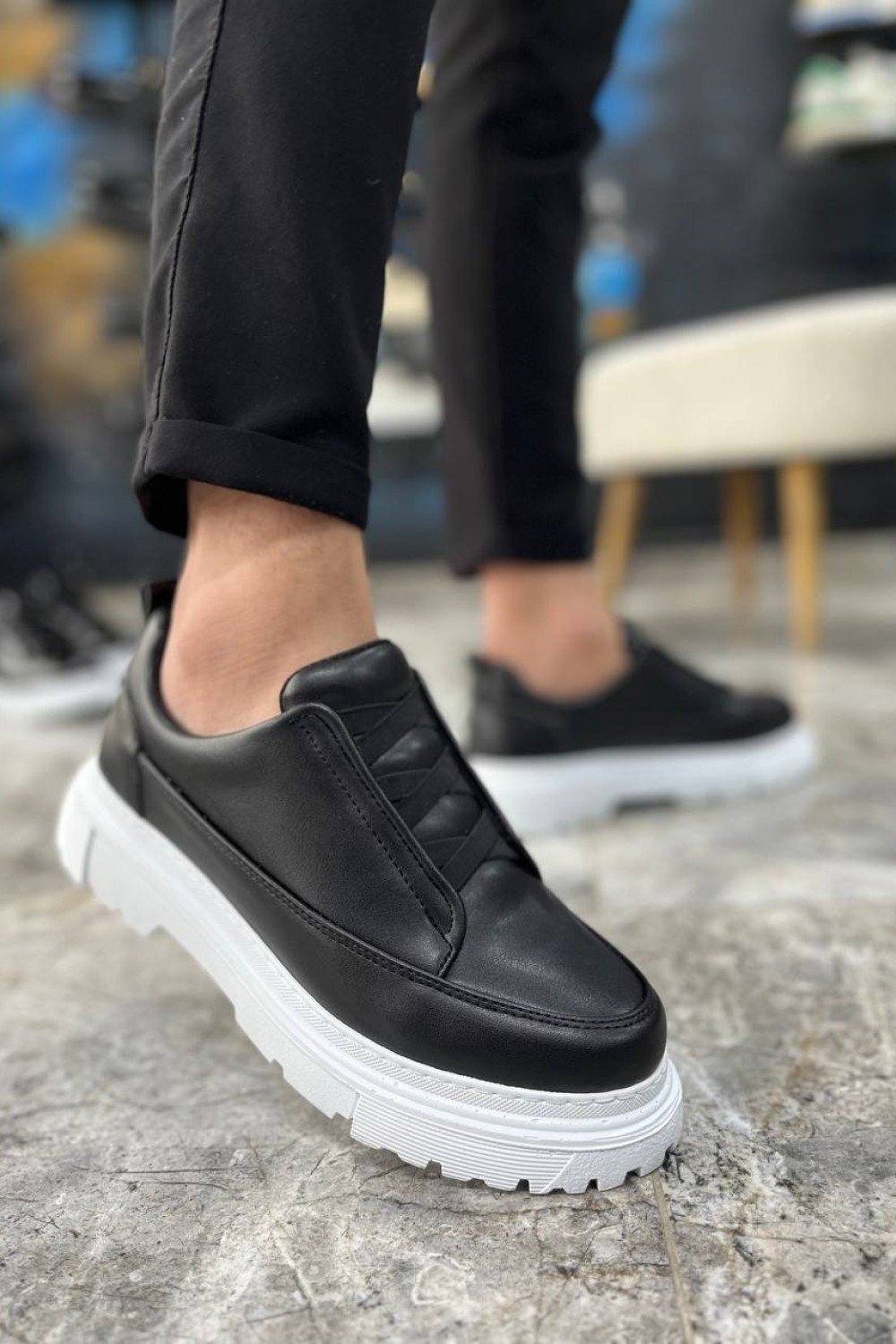 KB-703 Kuback Siyah Lastikli Günlük Erkek Ayakkabı