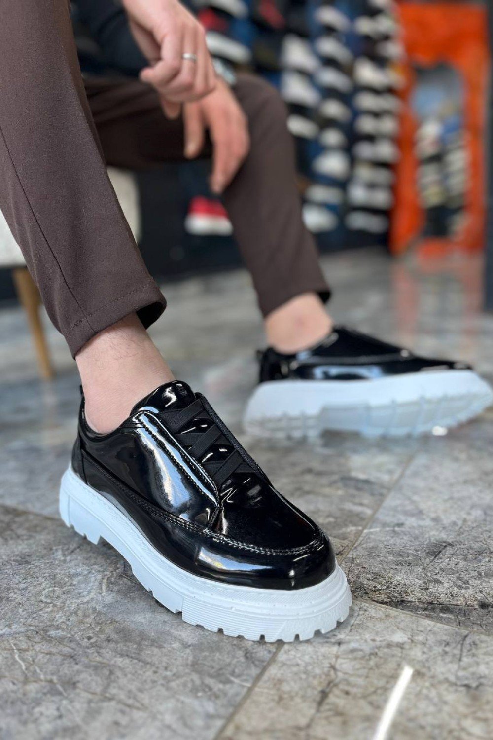 KB-703 Kuback Siyah Rugan Lastikli Günlük Erkek Ayakkabı