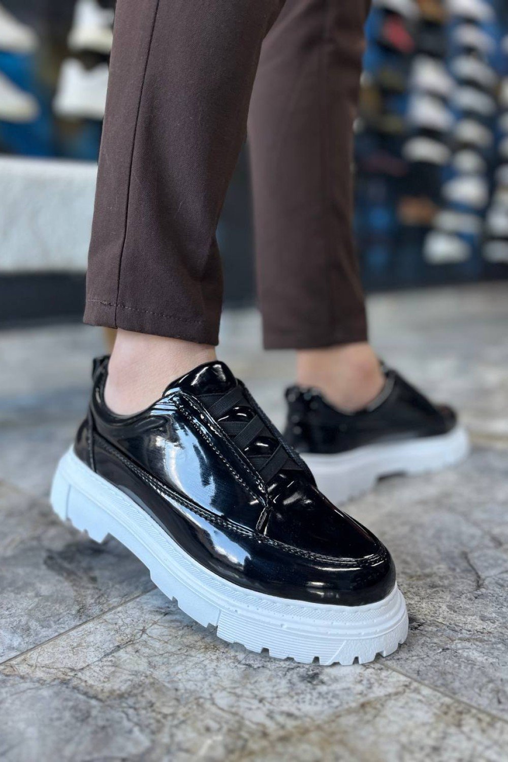 KB-703 Kuback Siyah Rugan Lastikli Günlük Erkek Ayakkabı