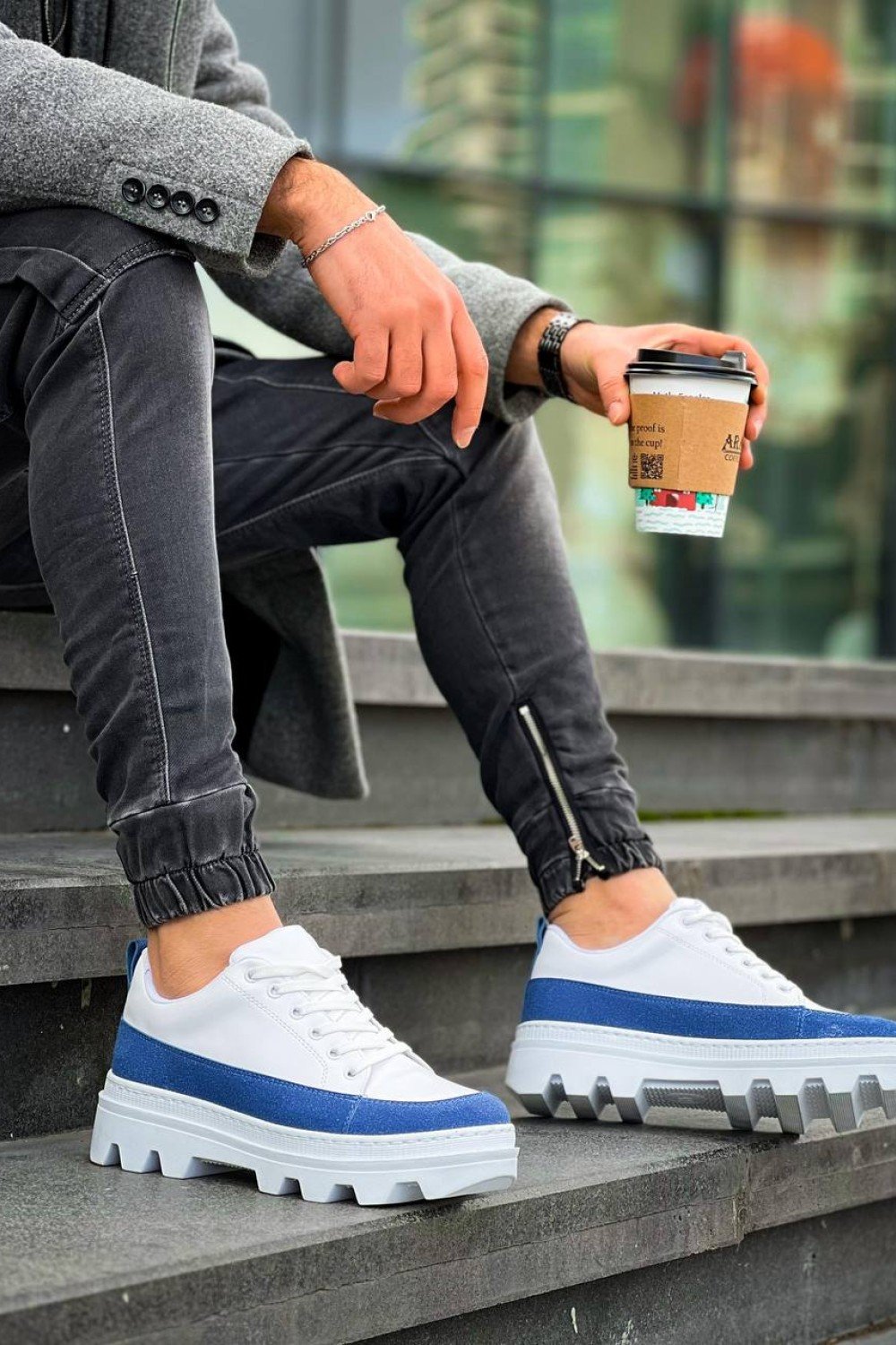 KB-056 Kuback Beyaz Mavi Detaylı Beyaz Yüksek Taban Günlük Spor Ayakkabı KB-056 Kuback Beyaz Mavi Detaylı Beyaz Yüksek Taban Günlük Spor Ayakkabı