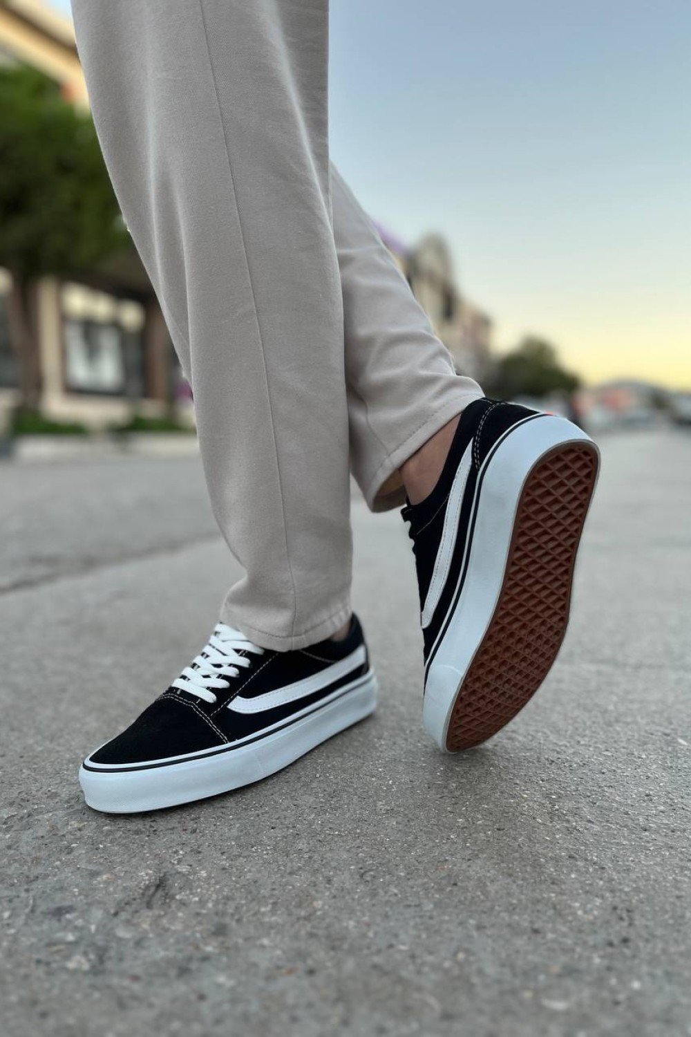 KB-V1 Kuback Siyah Beyaz Detaylı Günlük Erkek Ayakkabı KB-V1 Kuback Siyah Beyaz Detaylı Günlük Erkek Ayakkabı