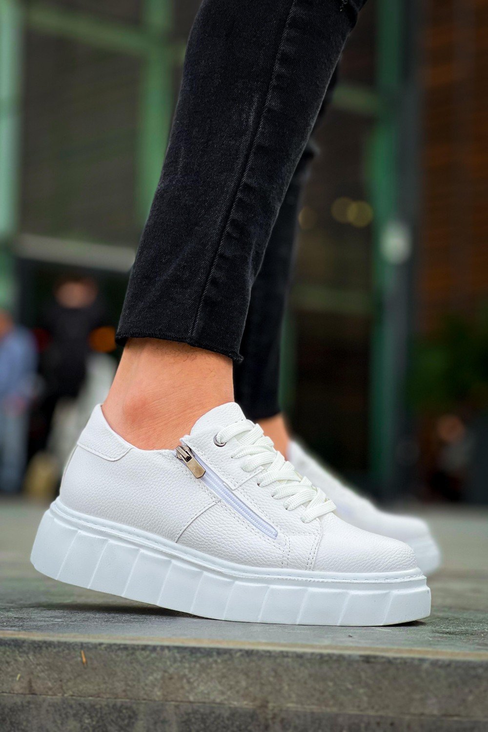 KB-X155 Kuback Beyaz Cilt Detaylı Beyaz Yüksek Taban Günlük Spor Ayakkabı KB-X155 Kuback Beyaz Cilt Detaylı Beyaz Yüksek Taban Günlük Spor Ayakkabı