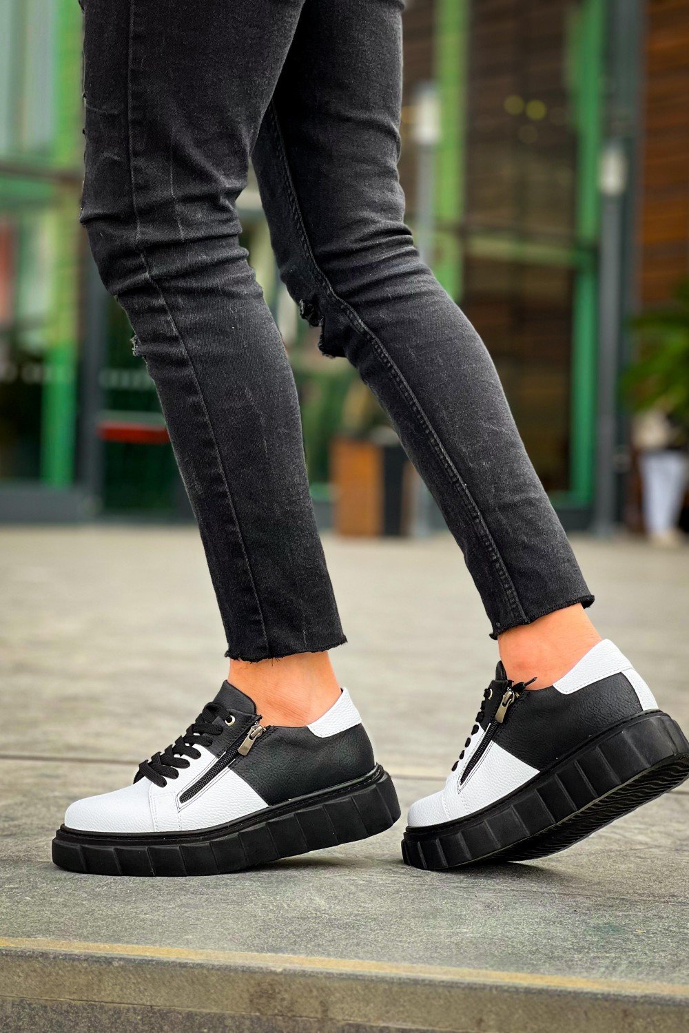 KB-X155 Kuback Beyaz Cilt Siyah Cilt Detaylı Siyah Yüksek Taban Günlük Spor Ayakkabı KB-X155 Kuback Beyaz Cilt Siyah Cilt Detaylı Siyah Yüksek Taban Günlük Spor Ayakkabı