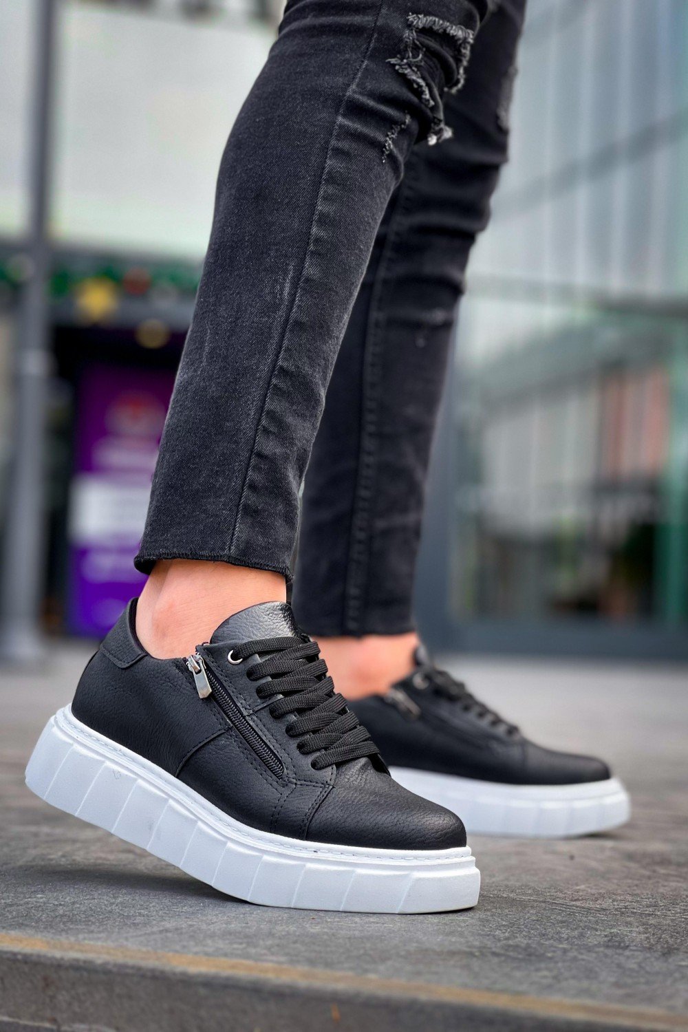KB-X155 Kuback Siyah Cilt Detaylı Beyaz Yüksek Taban Günlük Spor Ayakkabı KB-X155 Kuback Siyah Cilt Detaylı Beyaz Yüksek Taban Günlük Spor Ayakkabı