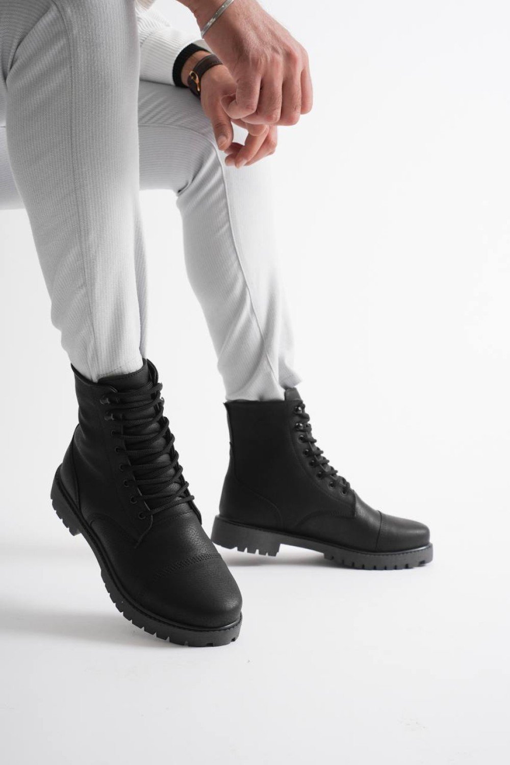 KB-X22 Kuback Kömür Cilt Günlük Erkek Bot KB-X22 Kuback Kömür Cilt Günlük Erkek Bot