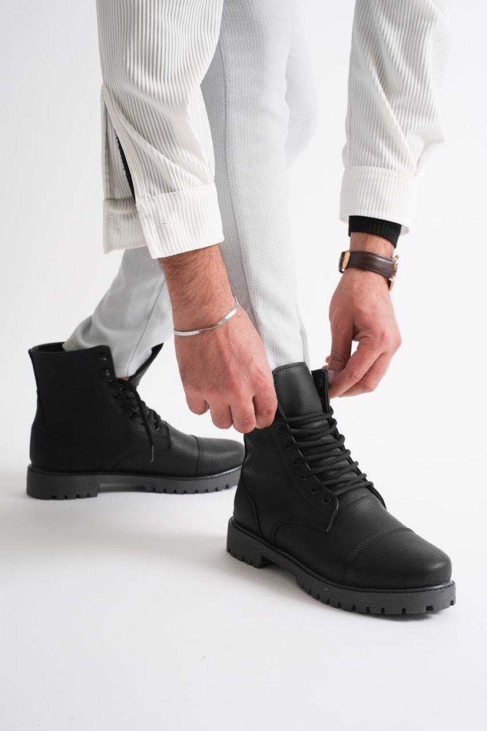 KB-X22 Kuback Kömür Cilt Günlük Erkek Bot KB-X22 Kuback Kömür Cilt Günlük Erkek Bot