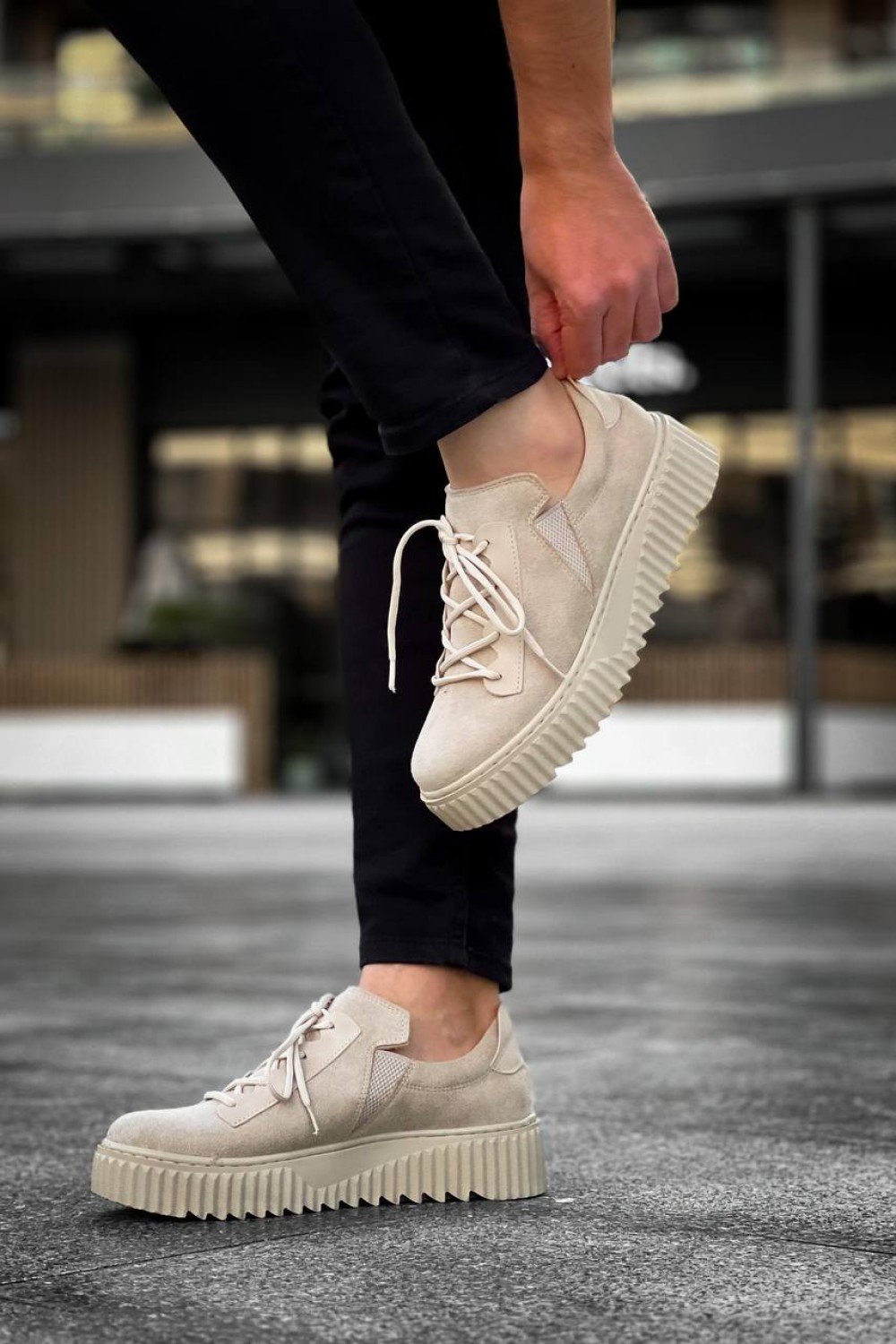 KB-X502 Kuback Bej Süet Yüksek Bej Taban Bağcık Detaylı Lastikli Günlük Erkek Ayakkabı KB-X502 Kuback Bej Süet Yüksek Bej Taban Bağcık Detaylı Lastikli Günlük Erkek Ayakkabı