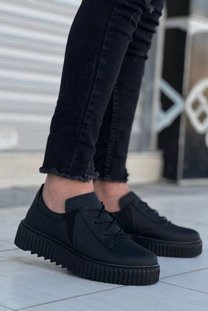 KB-X502  Kuback Siyah Cilt Yüksek Siyah Taban Bağcık Detaylı Lastikli Günlük Erkek Ayakkabı