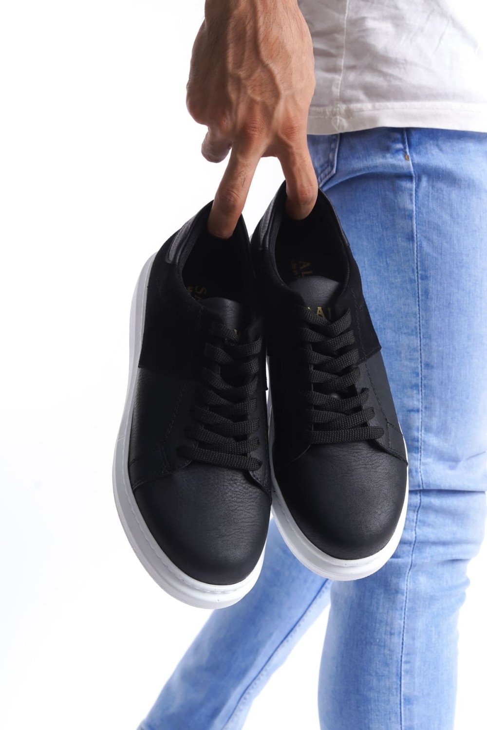 SLW151 Boost Bağcıklı Cilt Süet Erkek Günlük Sneaker Ayakkabı CSBT - Siyah SLW151 Boost Bağcıklı Cilt Süet Erkek Günlük Sneaker Ayakkabı CSBT - Siyah