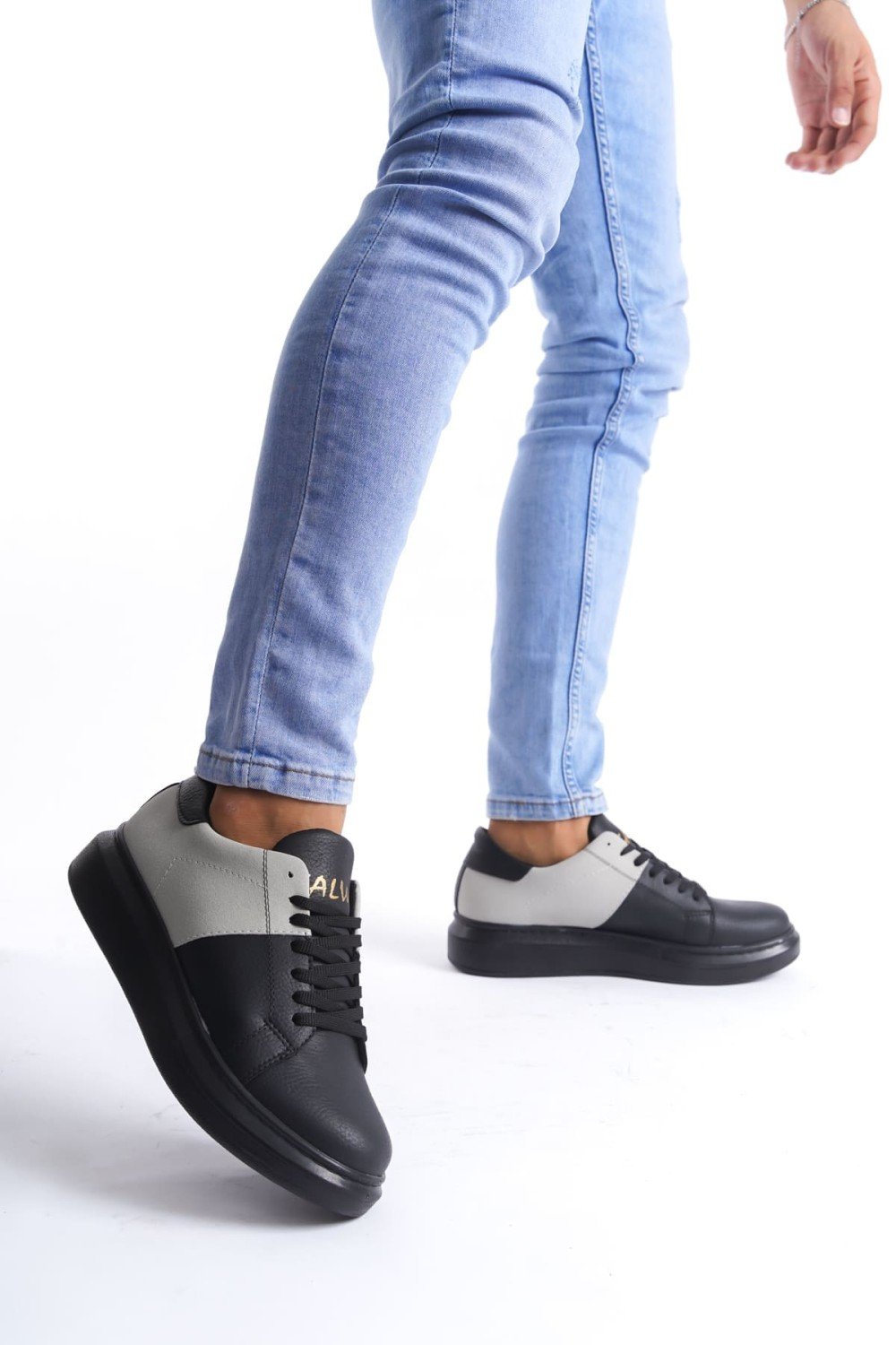 SLW151 Boost Bağcıklı Cilt Süet Erkek Günlük Sneaker Ayakkabı CSST - Siyah/Gri SLW151 Boost Bağcıklı Cilt Süet Erkek Günlük Sneaker Ayakkabı CSST - Siyah/Gri