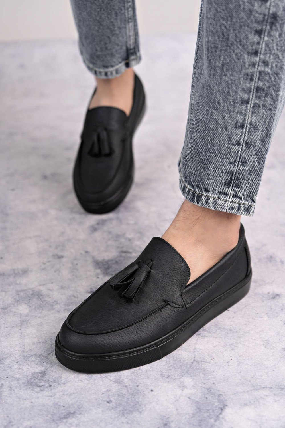 SLW153 Bloom Bağcıksız Püsküllü Cilt Erkek Günlük Spor Klasik Ayakkabı CST - Siyah SLW153 Bloom Bağcıksız Püsküllü Cilt Erkek Günlük Spor Klasik Ayakkabı CST - Siyah