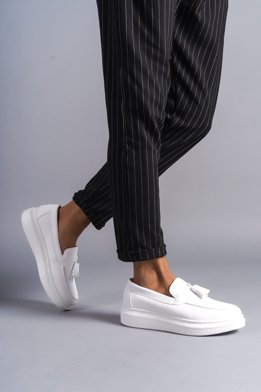 SLW154 Blaze Bağcıksız Püsküllü Cilt Erkek Günlük Spor Klasik Ayakkabı CBT - Beyaz