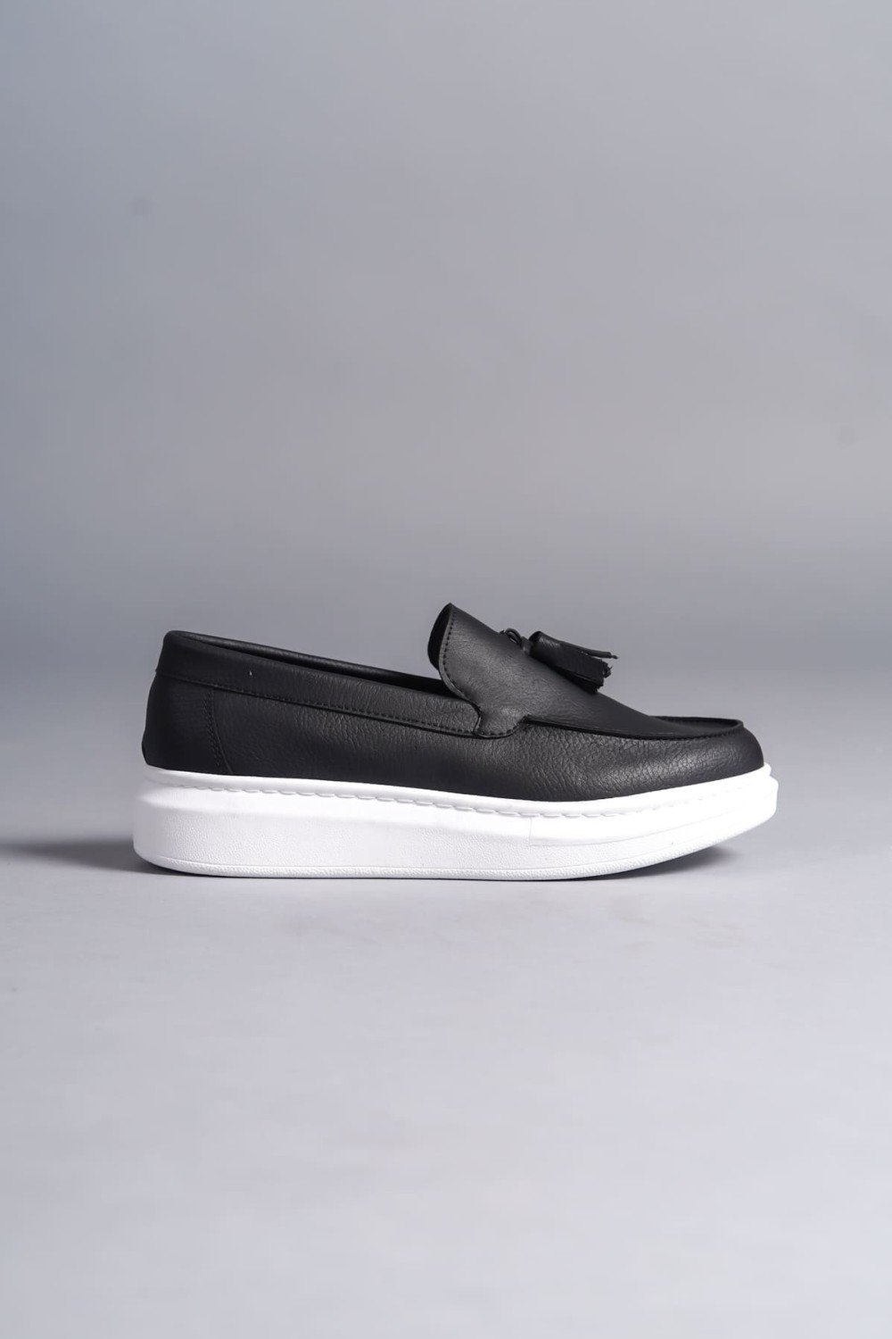 SLW154 Blaze Bağcıksız Püsküllü Cilt Erkek Günlük Spor Klasik Ayakkabı CBT - Siyah