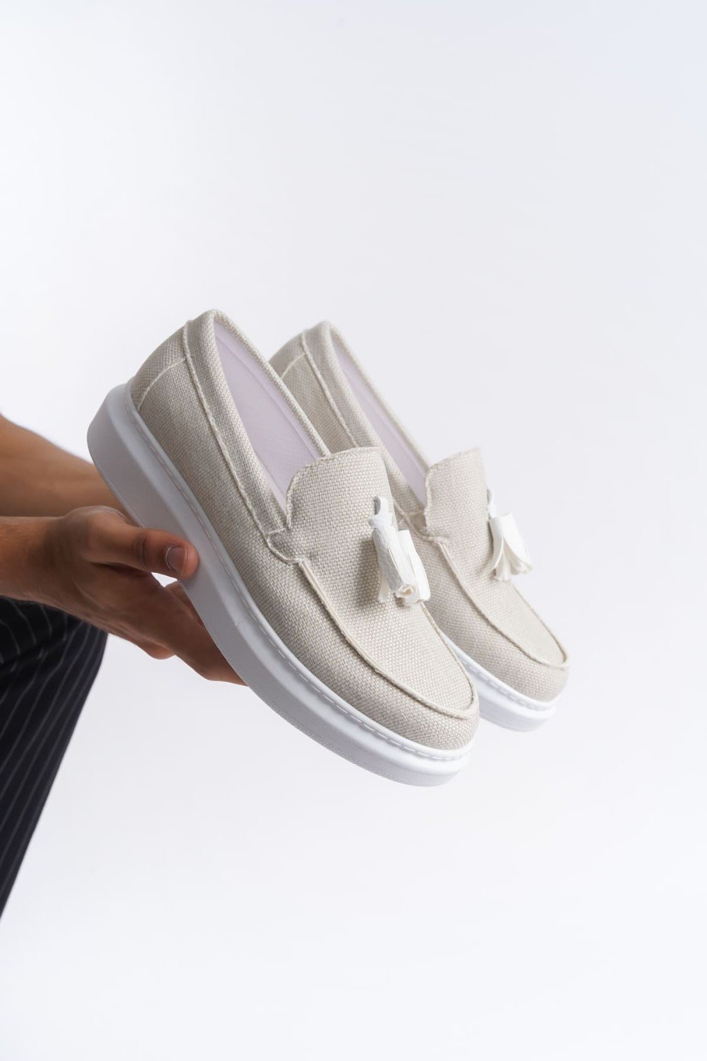 SLW154 Blaze Bağcıksız Püsküllü Keten Erkek Günlük Spor Klasik Ayakkabı KBT - Beyaz SLW154 Blaze Bağcıksız Püsküllü Keten Erkek Günlük Spor Klasik Ayakkabı KBT - Beyaz