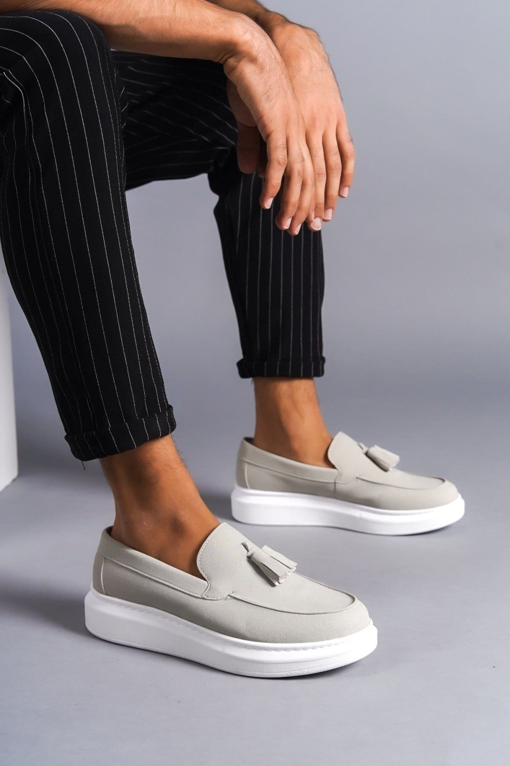 SLW154 Blaze Bağcıksız Püsküllü Süet Erkek Günlük Spor Klasik Ayakkabı SBT - Gri