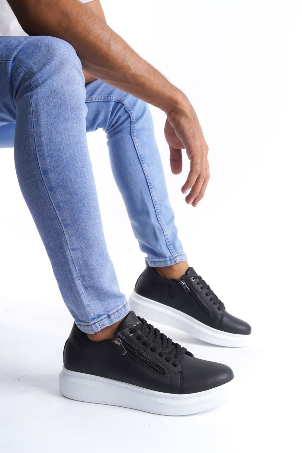 SLW155 Warrior Bağcıklı ve Fermuarlı Cilt Erkek Günlük Sneaker Ayakkabı CBT - Siyah SLW155 Warrior Bağcıklı ve Fermuarlı Cilt Erkek Günlük Sneaker Ayakkabı CBT - Siyah