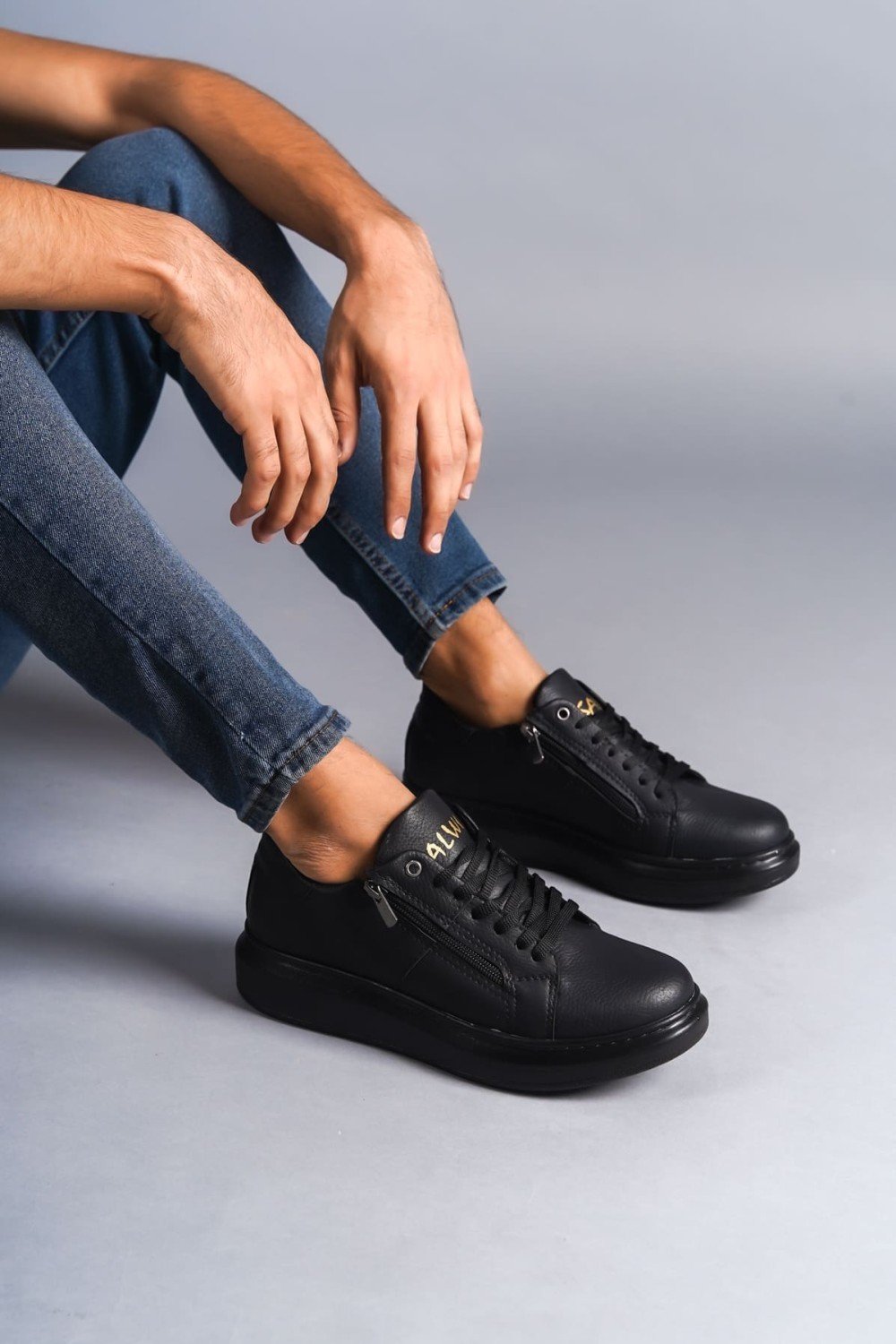 SLW155 Warrior Bağcıklı ve Fermuarlı Cilt Erkek Günlük Sneaker Ayakkabı CST - Siyah SLW155 Warrior Bağcıklı ve Fermuarlı Cilt Erkek Günlük Sneaker Ayakkabı CST - Siyah