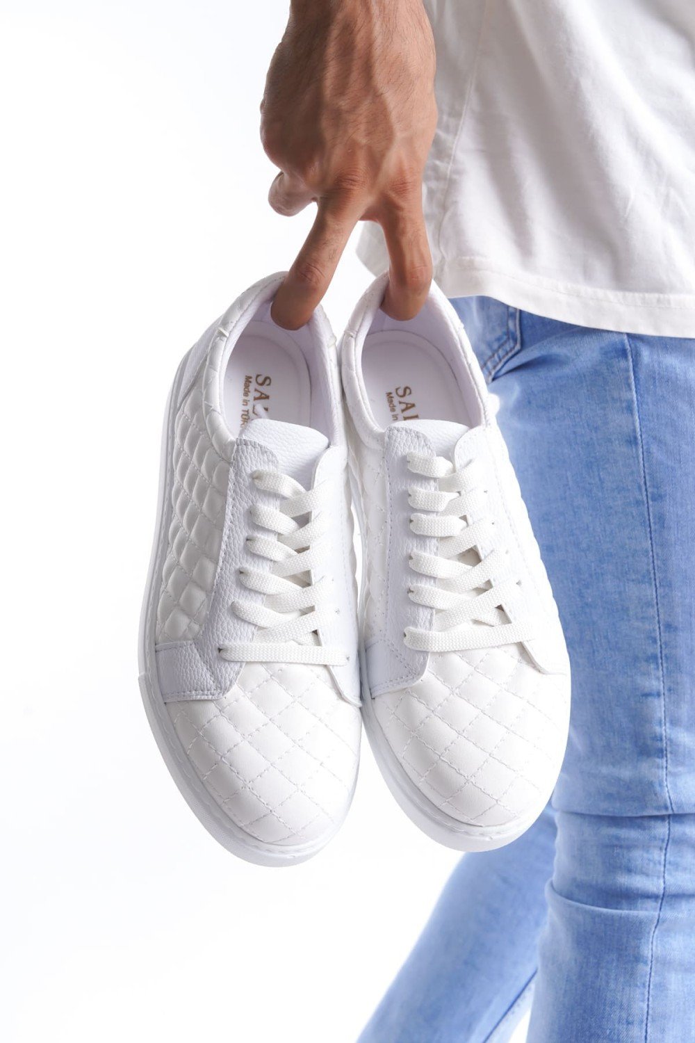 SLW166 Prestige Bağcıklı Cilt Kapitone Desenli Erkek Günlük Sneaker Ayakkabı CBT - Beyaz