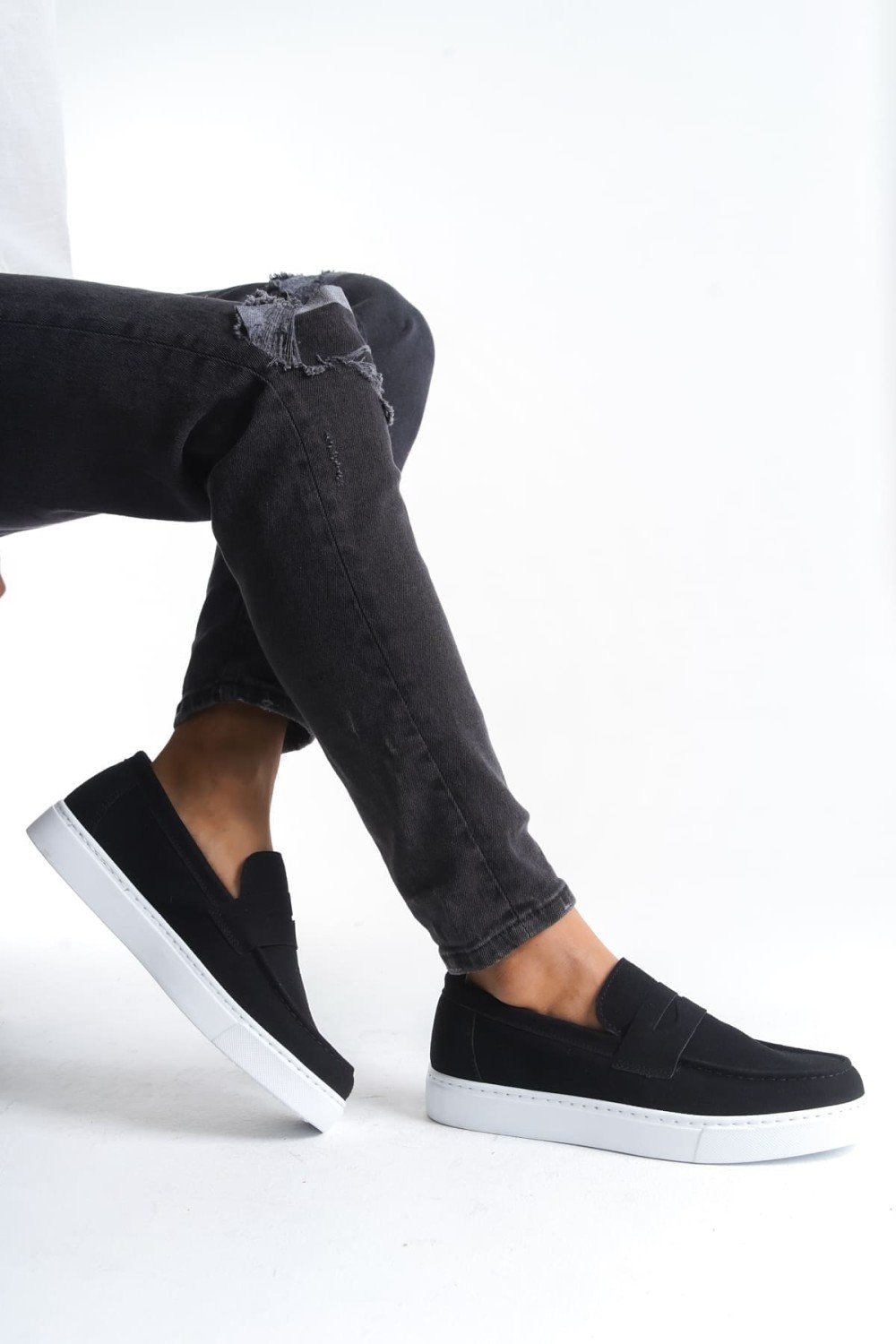 SLW180 Estilo X Bağcıksız Süet Erkek Günlük Spor Klasik Ayakkabı SBT - Siyah SLW180 Estilo X Bağcıksız Süet Erkek Günlük Spor Klasik Ayakkabı SBT - Siyah