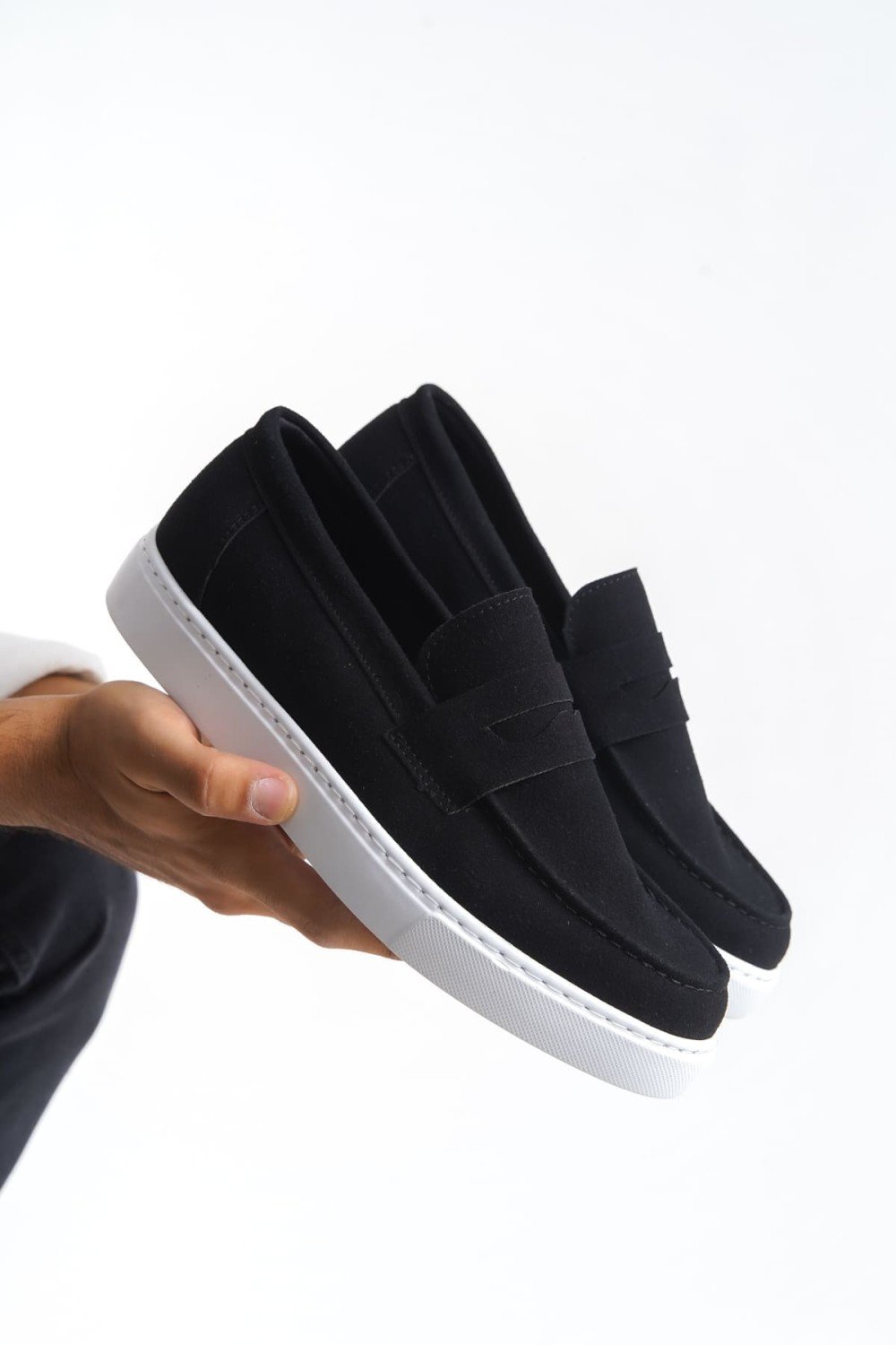 SLW180 Estilo X Bağcıksız Süet Erkek Günlük Spor Klasik Ayakkabı SBT - Siyah SLW180 Estilo X Bağcıksız Süet Erkek Günlük Spor Klasik Ayakkabı SBT - Siyah