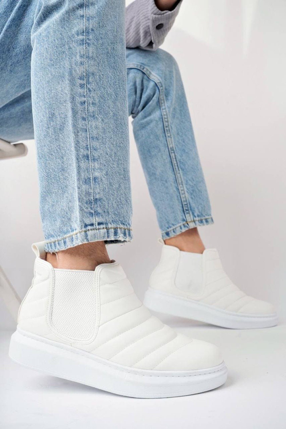 SLW205 Boston Bağcıksız Cilt Erkek Spor Bot BT - Beyaz SLW205 Boston Bağcıksız Cilt Erkek Spor Bot BT - Beyaz