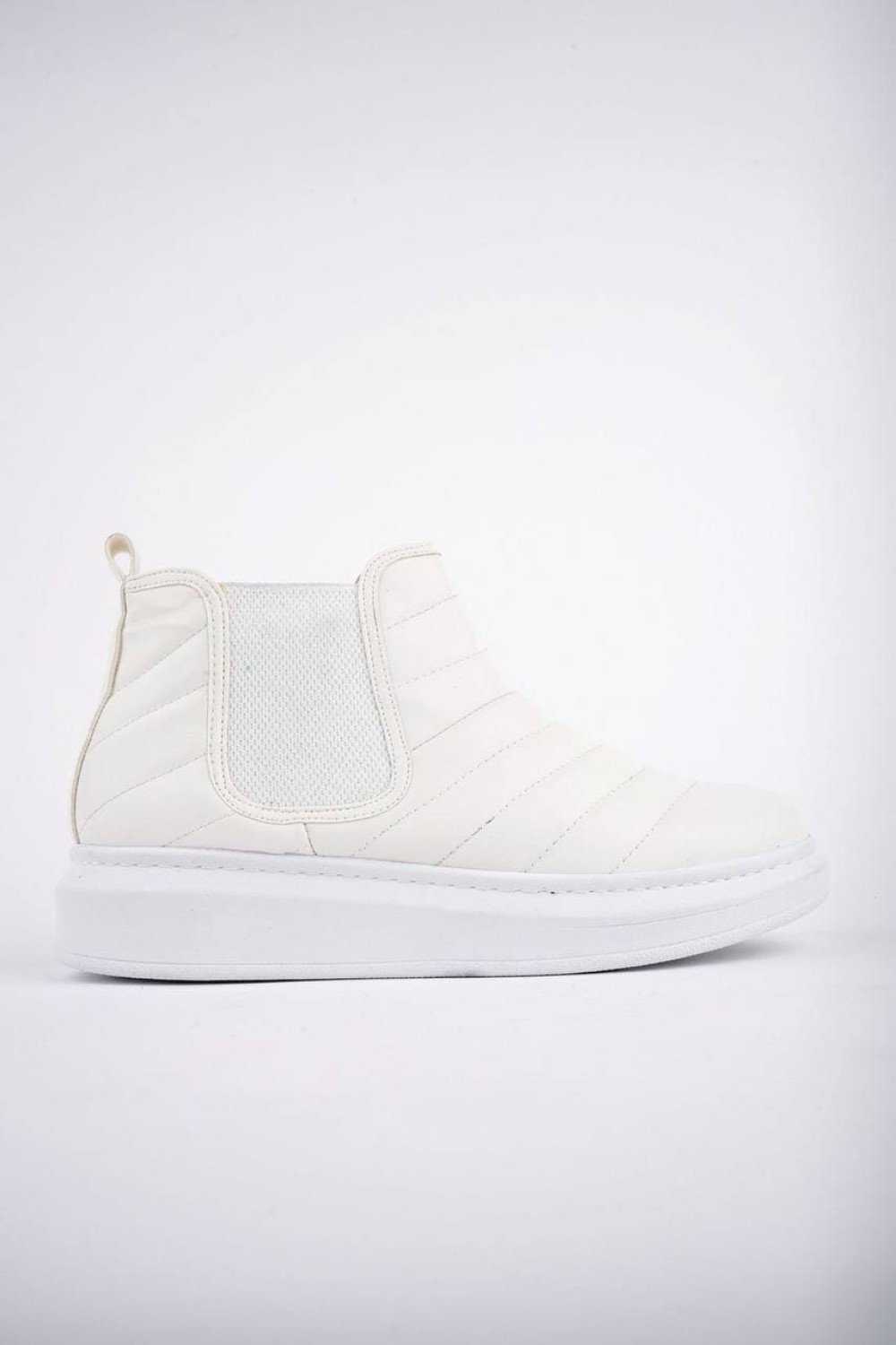 SLW205 Boston Bağcıksız Cilt Erkek Spor Bot BT - Beyaz SLW205 Boston Bağcıksız Cilt Erkek Spor Bot BT - Beyaz