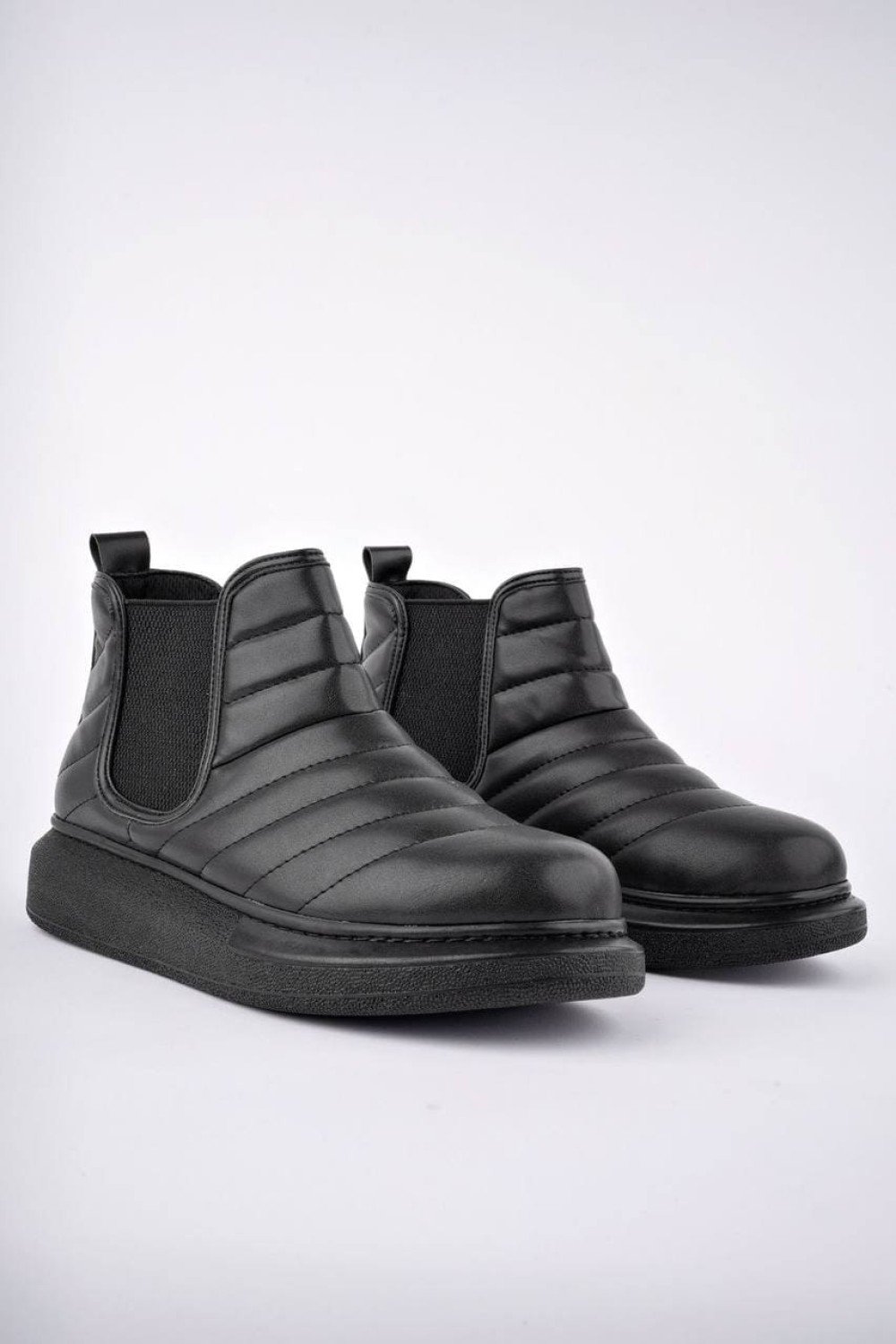 SLW205 Boston Bağcıksız Cilt Erkek Spor Bot ST - Siyah SLW205 Boston Bağcıksız Cilt Erkek Spor Bot ST - Siyah