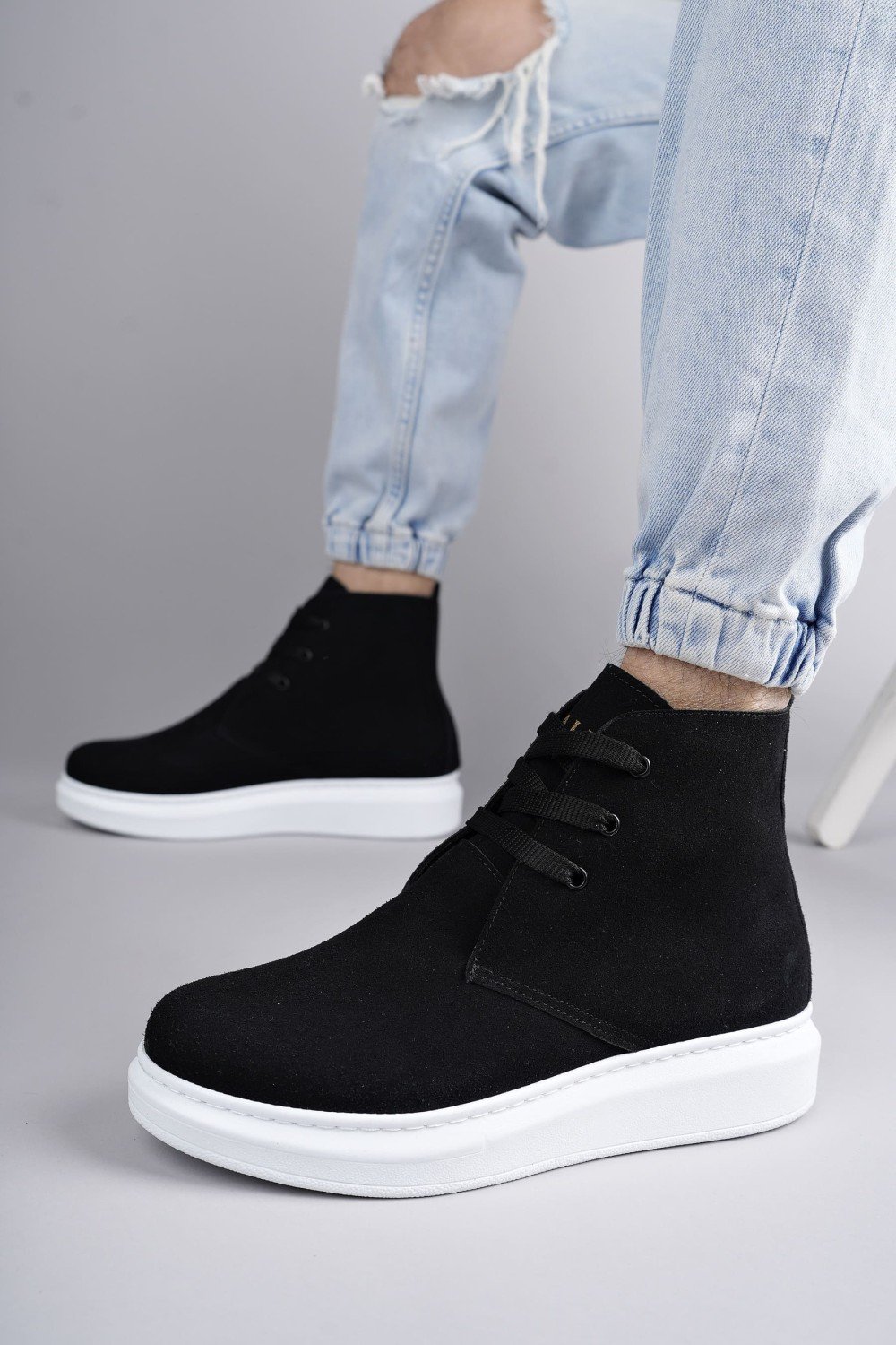 SLW207 Oslo Bağcıklı Süet Erkek Günlük Spor Bot BT - Siyah SLW207 Oslo Bağcıklı Süet Erkek Günlük Spor Bot BT - Siyah