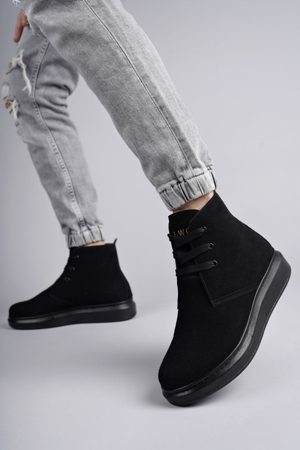 SLW207 Oslo Bağcıklı Süet Erkek Günlük Spor Bot ST - Siyah SLW207 Oslo Bağcıklı Süet Erkek Günlük Spor Bot ST - Siyah