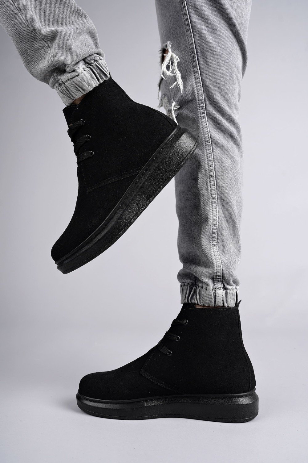 SLW207 Oslo Bağcıklı Süet Erkek Günlük Spor Bot ST - Siyah SLW207 Oslo Bağcıklı Süet Erkek Günlük Spor Bot ST - Siyah
