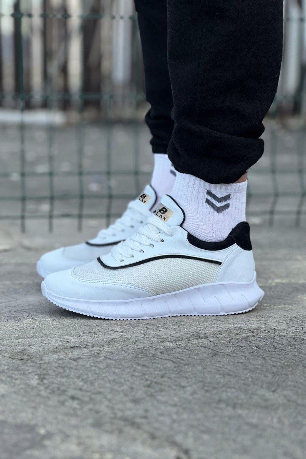 WG062 Beyaz Siyah Triko Erkek Spor Ayakkabı WG062 Beyaz Siyah Triko Erkek Spor Ayakkabı