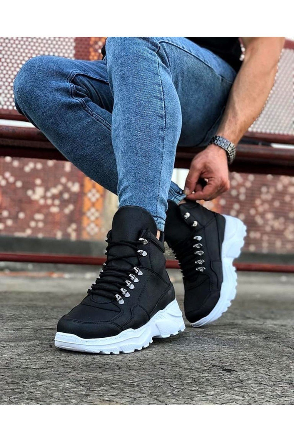 WG07 Siyah Renk Uzun Bağcıklı Bot WG07 Siyah Renk Uzun Bağcıklı Bot